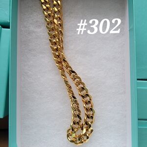 Chunky Gold Chain Necklace